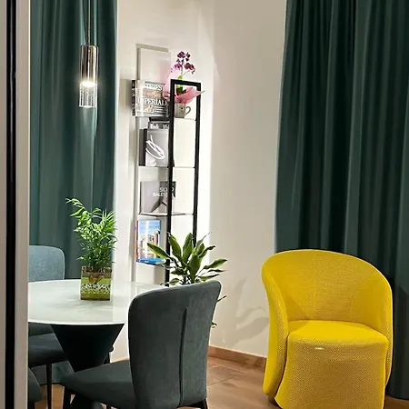 Habemus Loft -the Circle Raffinato Ed Esclusivo Art-loft Open Space Nel Cuore Storico Pedonale Di