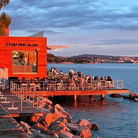 Habemus Loft -the Circle Raffinato Ed Esclusivo Art-loft Open Space Nel Cuore Storico Pedonale Di