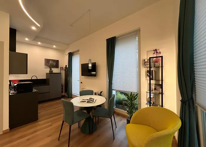 Habemus Loft -the Circle Raffinato Ed Esclusivo Art-loft Open Space Nel Cuore Storico Pedonale Di *