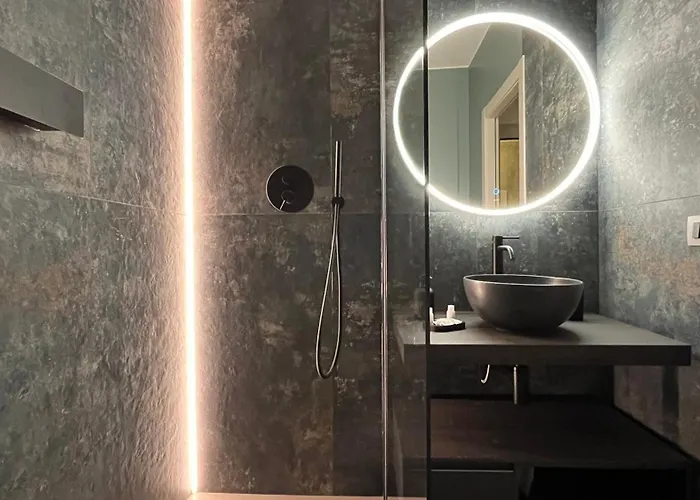 Habemus Loft -the Circle Raffinato Ed Esclusivo Art-loft Open Space Nel Cuore Storico Pedonale Di *