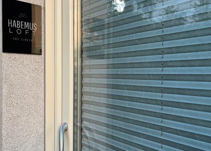 Habemus Loft -the Circle Raffinato Ed Esclusivo Art-loft Open Space Nel Cuore Storico Pedonale Di Trieste