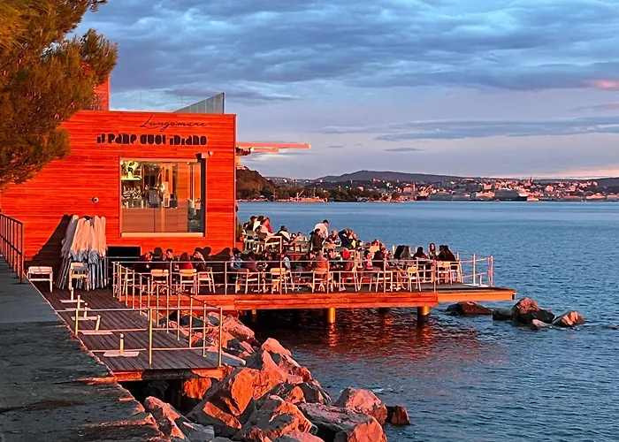 Habemus Loft -the Circle Raffinato Ed Esclusivo Art-loft Open Space Nel Cuore Storico Pedonale Di